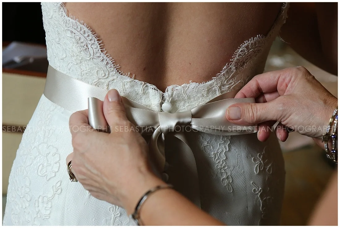 Sebastian_Photography_Wedding_LakeofIsles_07.jpg