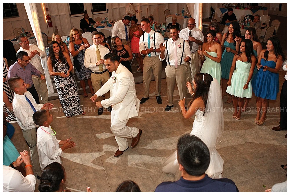 Sebastian_Photography_Beach_Wedding_LighthousePoint_04.jpg