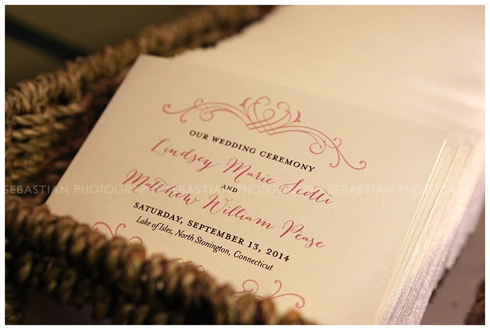 Sebastian_Photography_Wedding_LakeofIsles_CT_Bride07.jpg