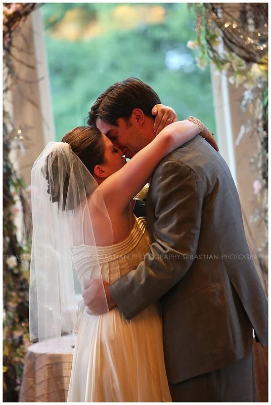 Sebastian_Photography_Wedding_LakeofIsles_CT_Bride12.jpg