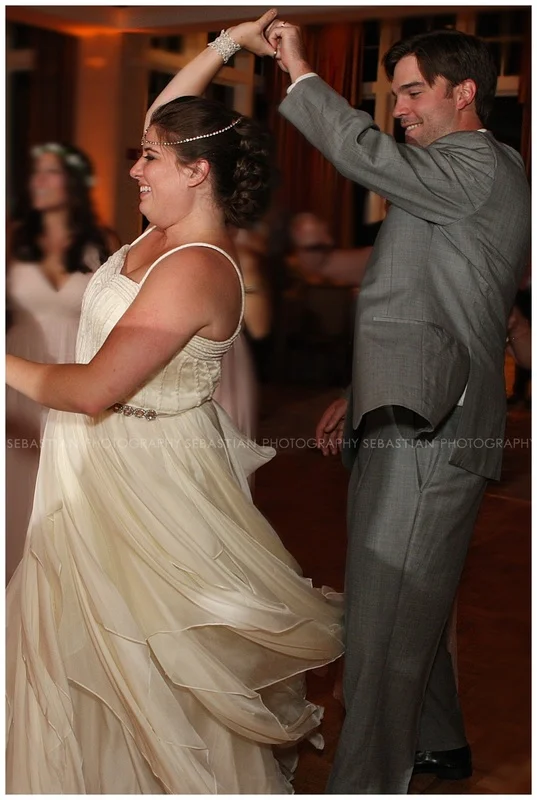 Sebastian_Photography_Wedding_LakeofIsles_CT_Bride20.jpg