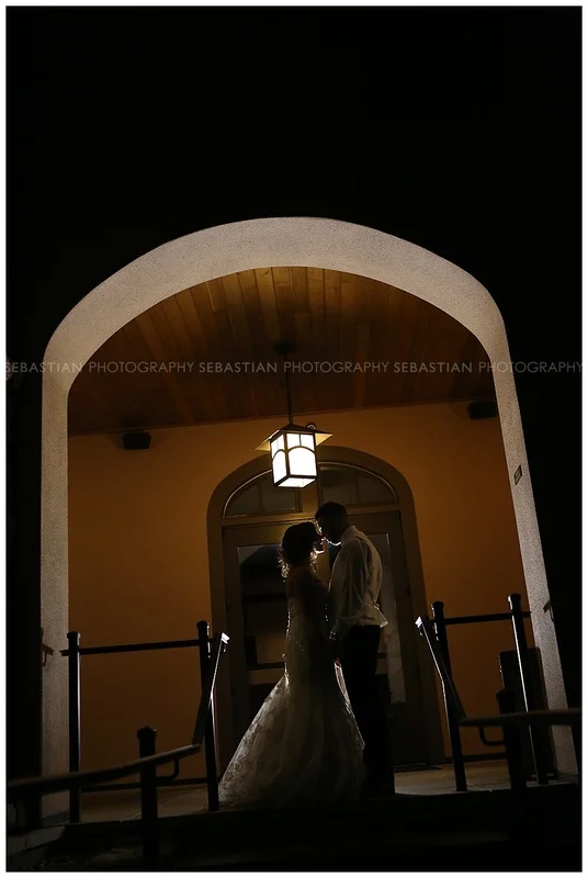 Sebastian_Photography_Wedding_LakeofIsles50.jpg