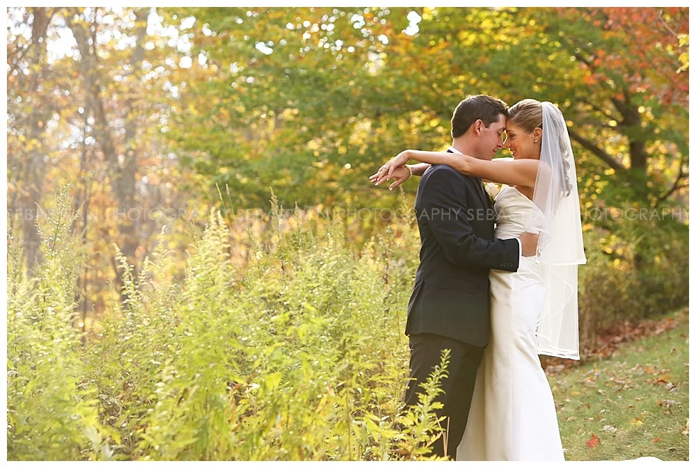 Sebastian_Photography_Wedding_LakeOfIsles_26.jpg