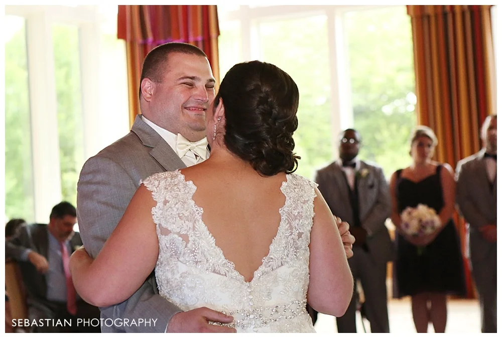 Sebastian_Photography_Studio_CT_Wedding_Lake_Of_Isles_Golf_Foxwoods_029.jpg