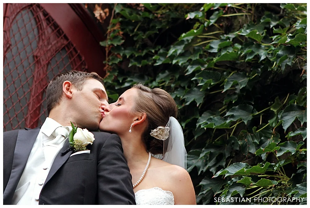 Sebastian_Photography_Studio_Wedding_Kohnle_LakeOfIsles_30.jpg