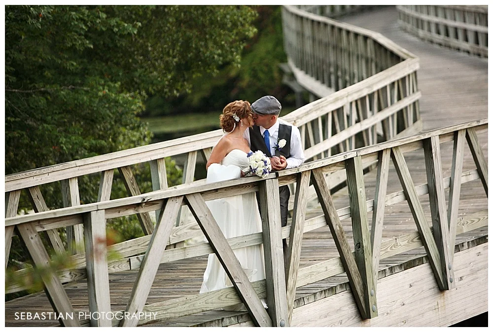Sebastian_Photography_Studio_Wedding_Clontz_LakeOfIsles_18.jpg