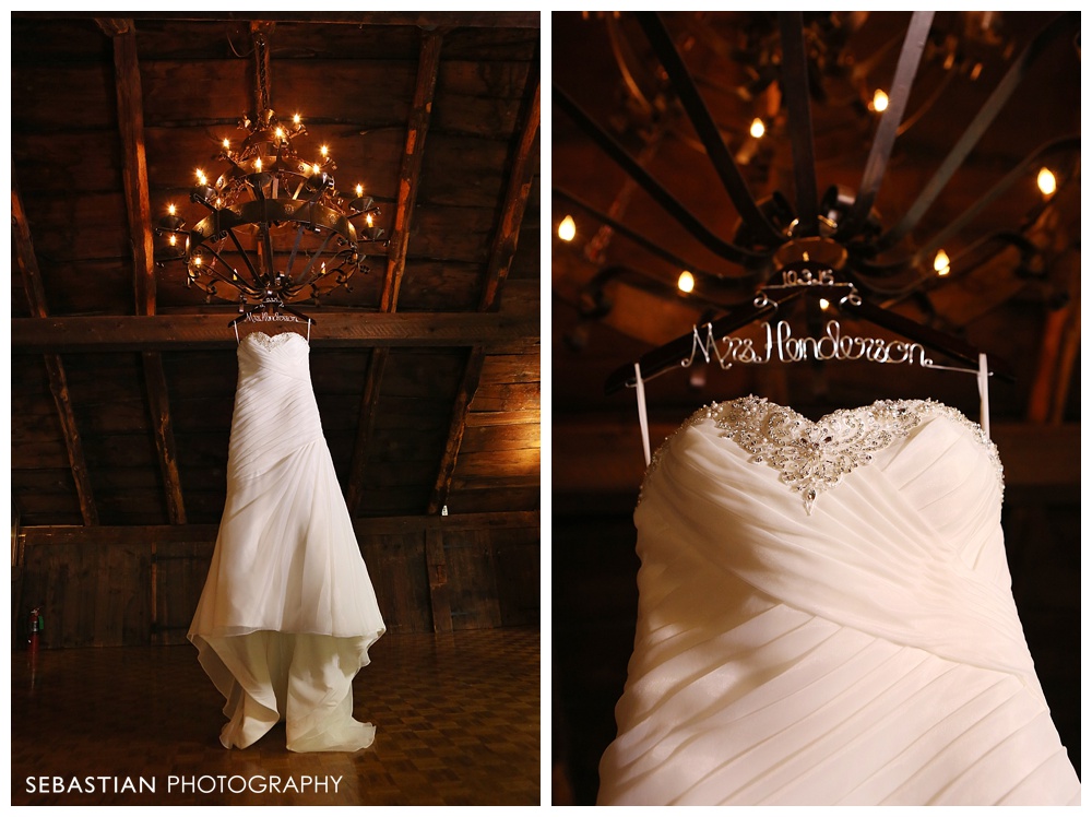 Sebastian_Photography_Studio_Wedding_Connecticut_Bride_Groom_Bill_Millers_Castle_Fall_Autumn_Leaves_Farrenkopf_003.jpg