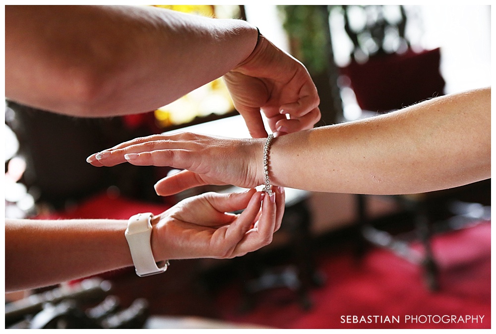 Sebastian_Photography_Studio_Wedding_Connecticut_Bride_Groom_Bill_Millers_Castle_Fall_Autumn_Leaves_Farrenkopf_013.jpg
