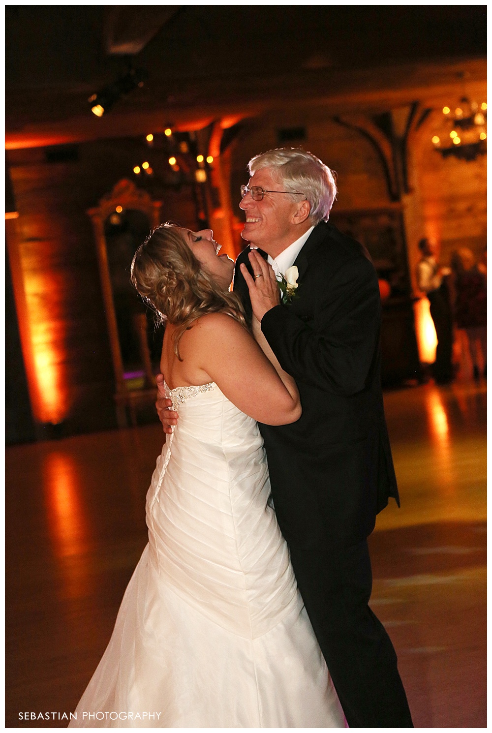 Sebastian_Photography_Studio_Wedding_Connecticut_Bride_Groom_Bill_Millers_Castle_Fall_Autumn_Leaves_Farrenkopf_053.jpg