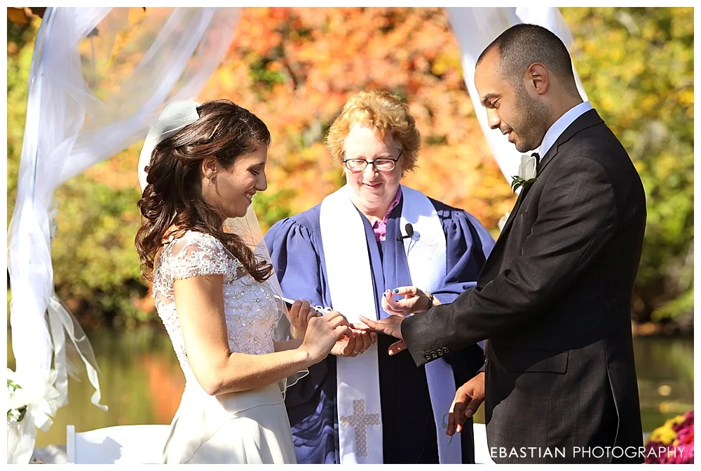 Sebastian_Photography_Studio_Wedding_Connecticut_Bride_Groom_Backyard_Fall_Autumn_NewEngland_019.jpg