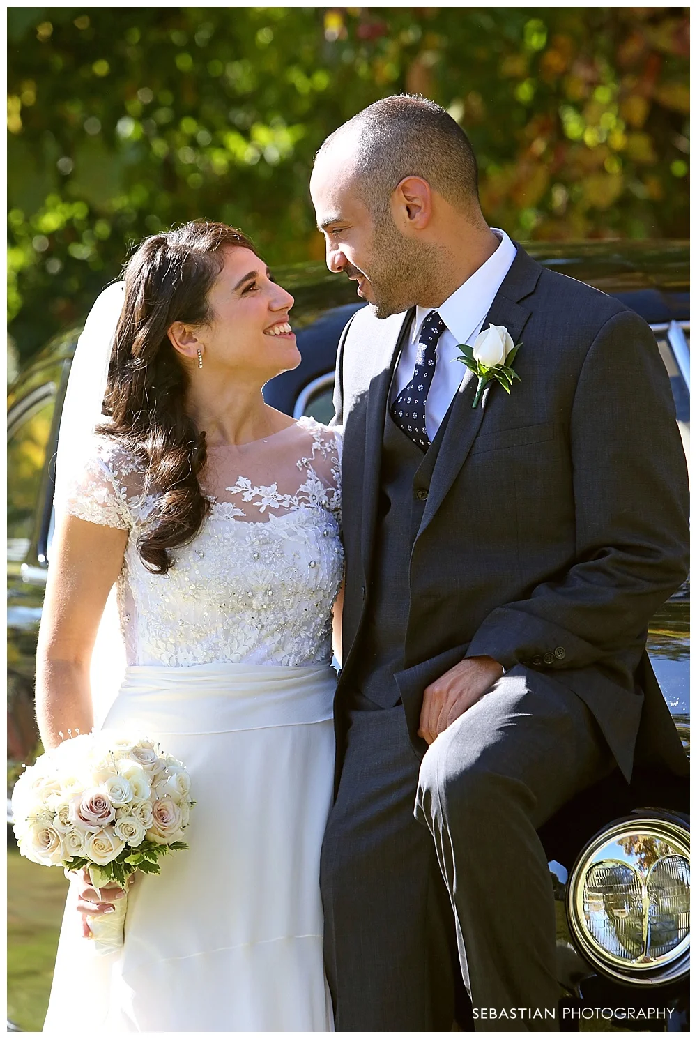 Sebastian_Photography_Studio_Wedding_Connecticut_Bride_Groom_Backyard_Fall_Autumn_NewEngland_035.jpg