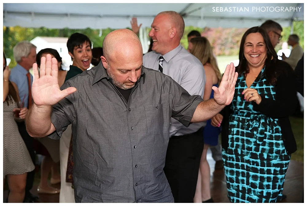 Sebastian_Photography_Studio_Wedding_Connecticut_Bride_Groom_Backyard_Fall_Autumn_NewEngland_049.jpg