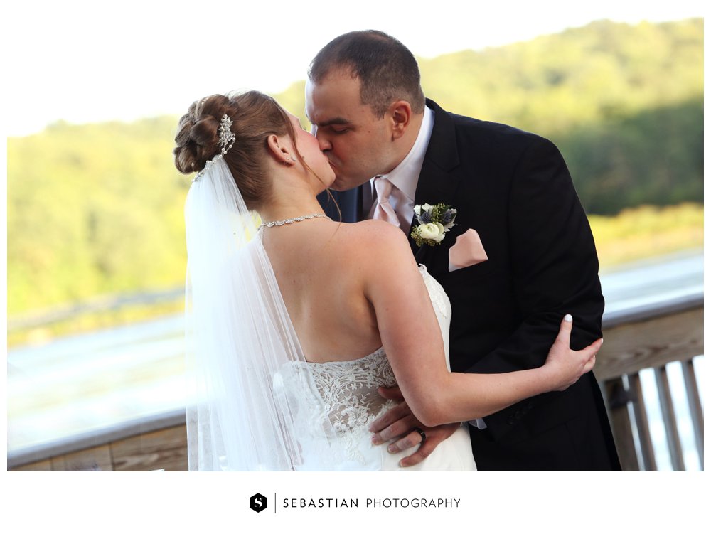 Sebastian Photography_CT Wedding Photographer_Lake of Isles_Fall Wedding_Morgan_Harbin_7045.jpg