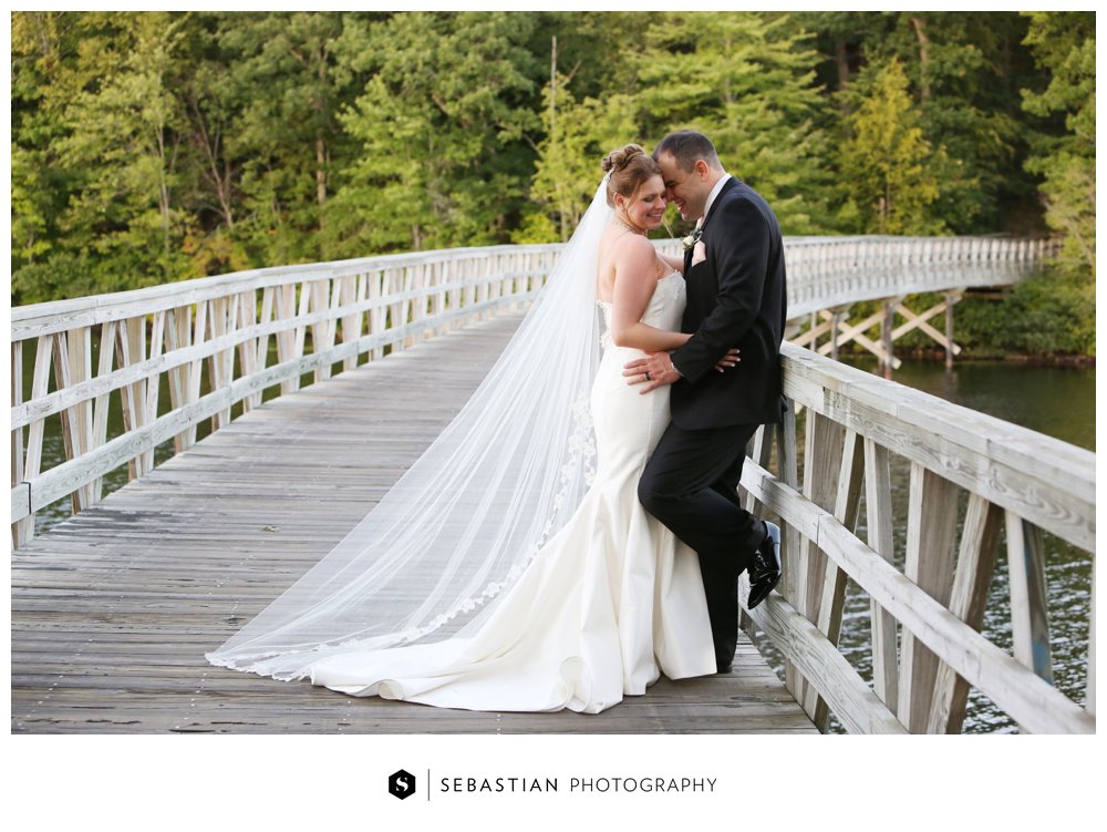 Sebastian Photography_CT Wedding Photographer_Lake of Isles_Fall Wedding_Morgan_Harbin_7058.jpg