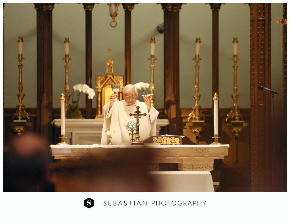 Sebastian Photography_CT Wedding Photographer_Lake of Isle Wedding_10207040.jpg