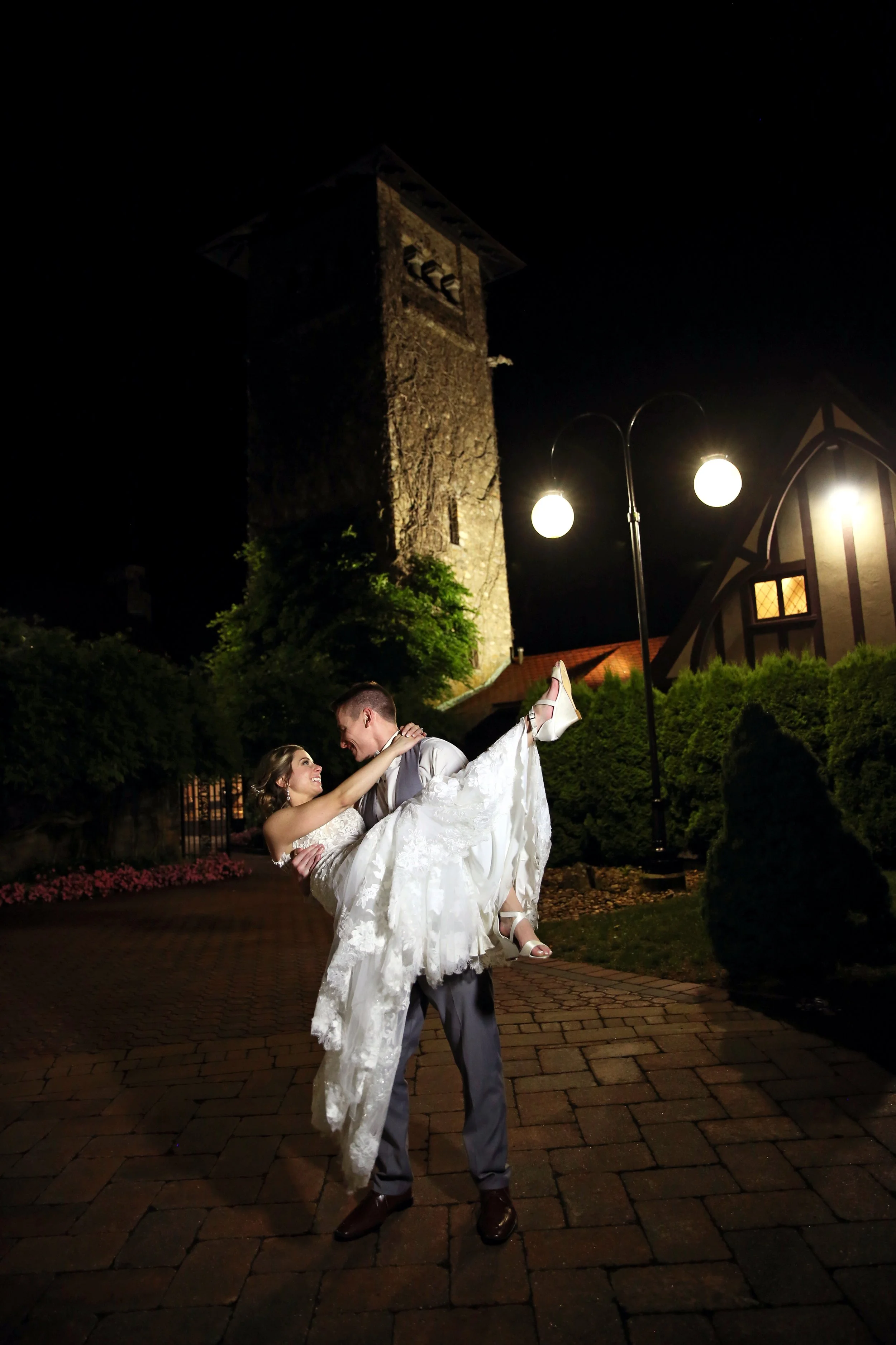 Michelle  +  Jacob  |  CT Wedding  |  St. Clements Castle