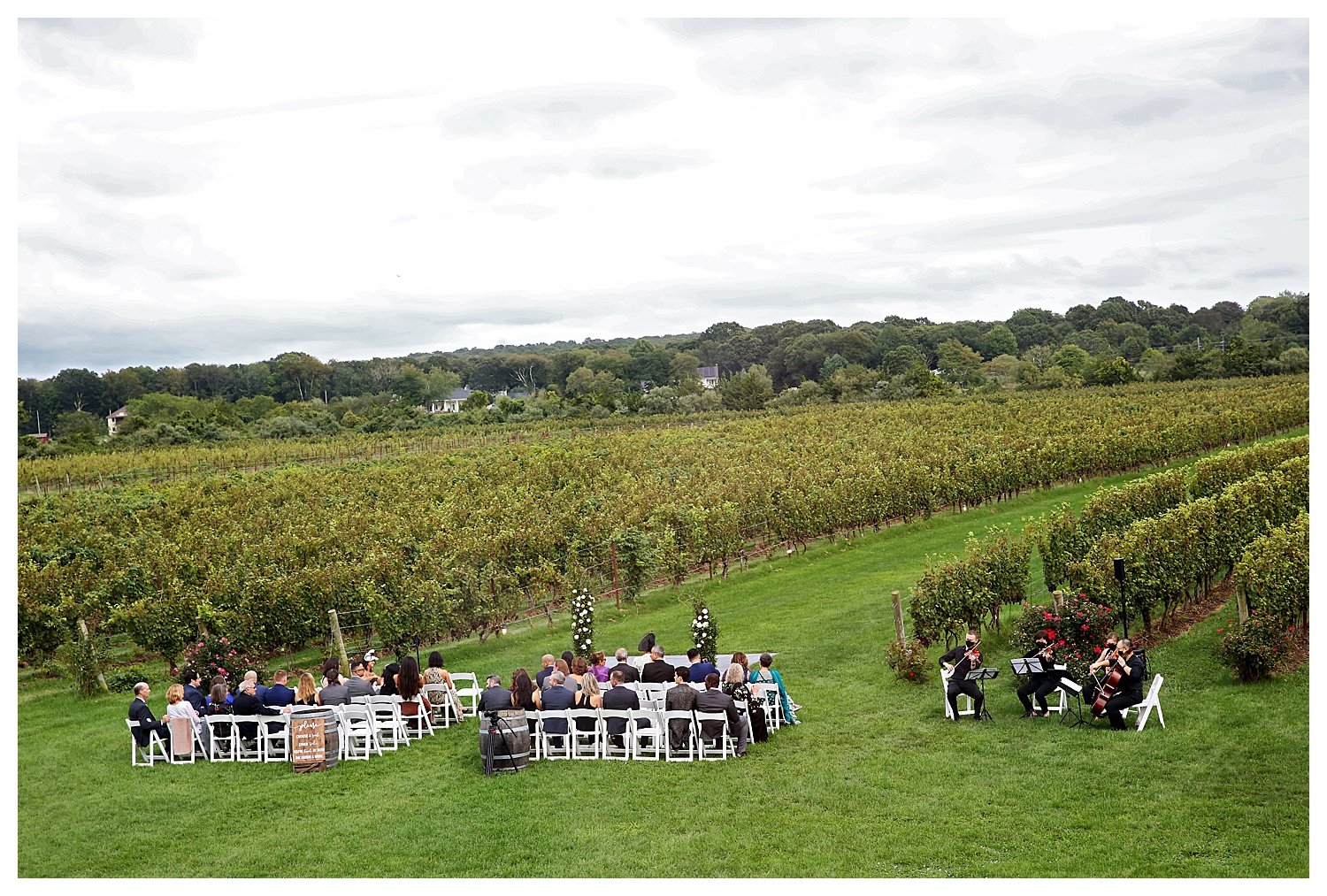 Sebastian Photography_Wedding Photographer_Saltwater Farm Vineyard__6015.jpg