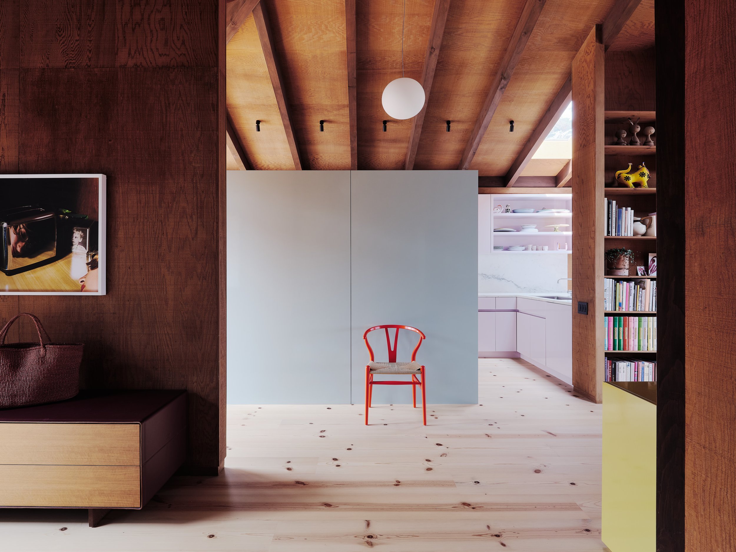 6_Studio Terpeluk - Redwood House ©Joe Fletcher.jpg