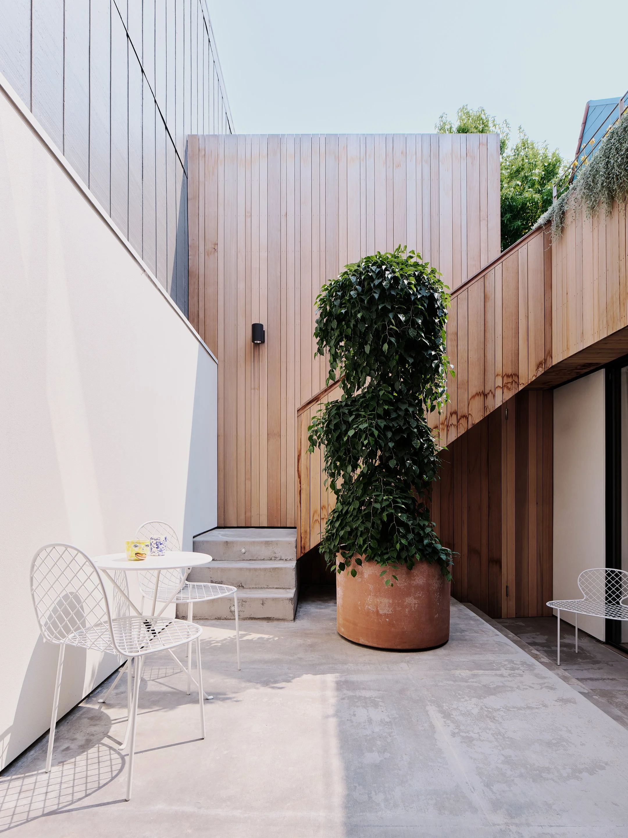 20_Studio Terpeluk - Redwood House ©Joe Fletcher.jpg