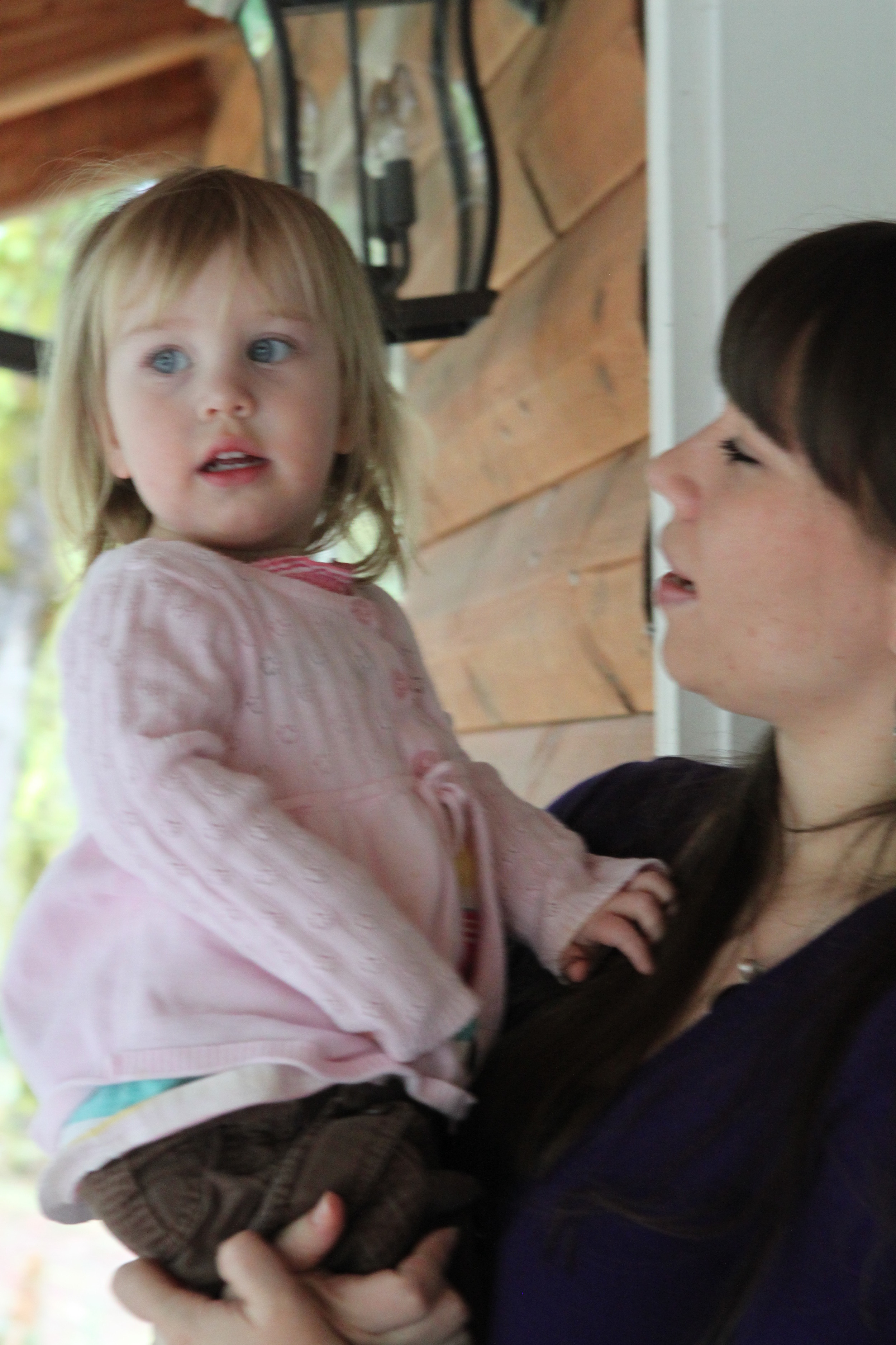 A House of Hope graduate with her daughter.