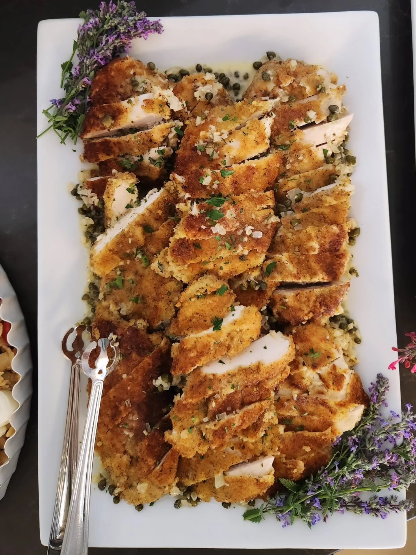 We put together a healthy-ish Italian meets Mediterranean feast for the ladies at @thinkaos recently to fuel them up before their big Summer Showcase kicked off. Paneed free-range chicken breasts with lemon, garlic white wine, capers, and thyme; mini