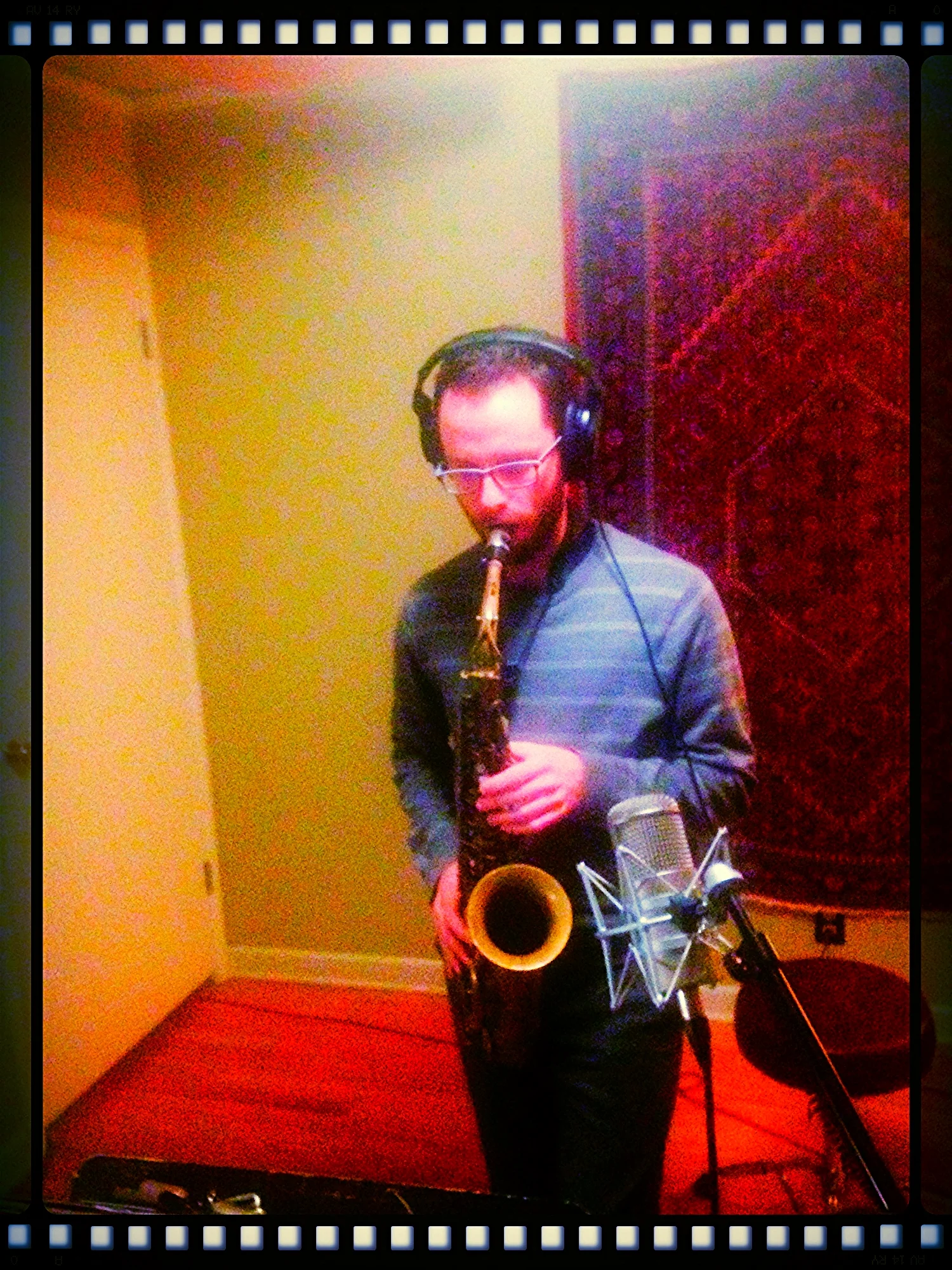 ARRIVED CHARTS IN HAND AND LIKE A PHANTOM, HE WAS IN AND OUT