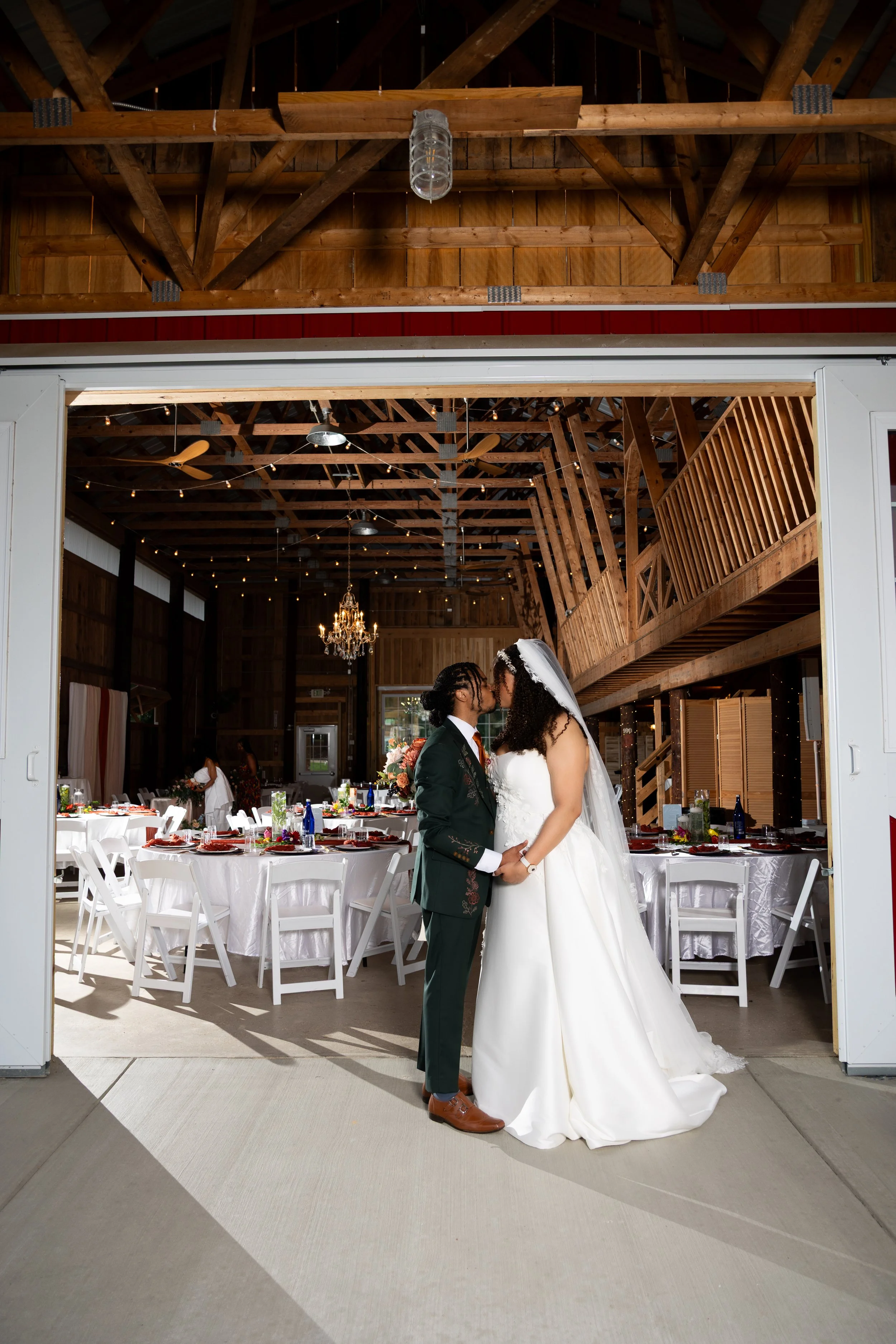 Rose and Jonathan01R66960.jpg