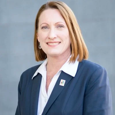 AfLwFGkw_400x400.jpg