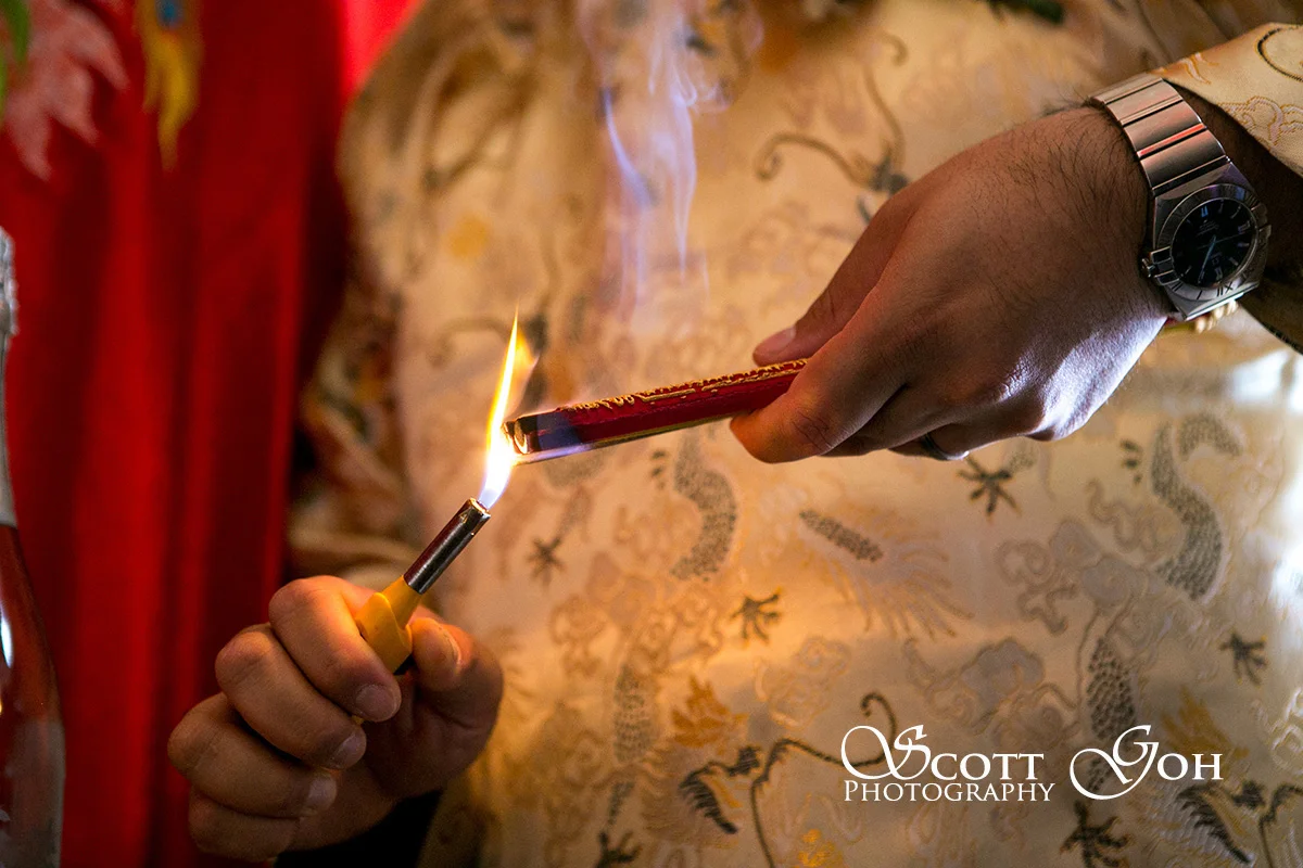 burn incense wedding