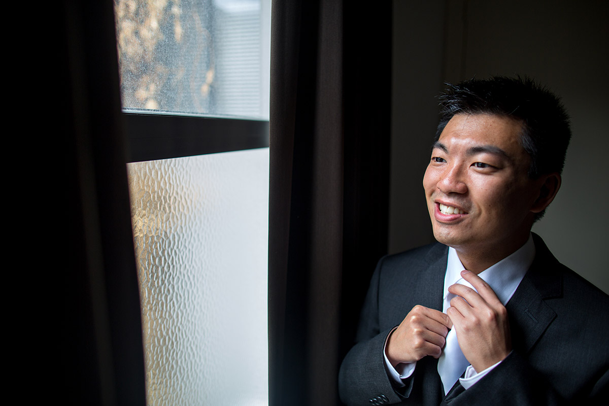 groom getting ready.jpg