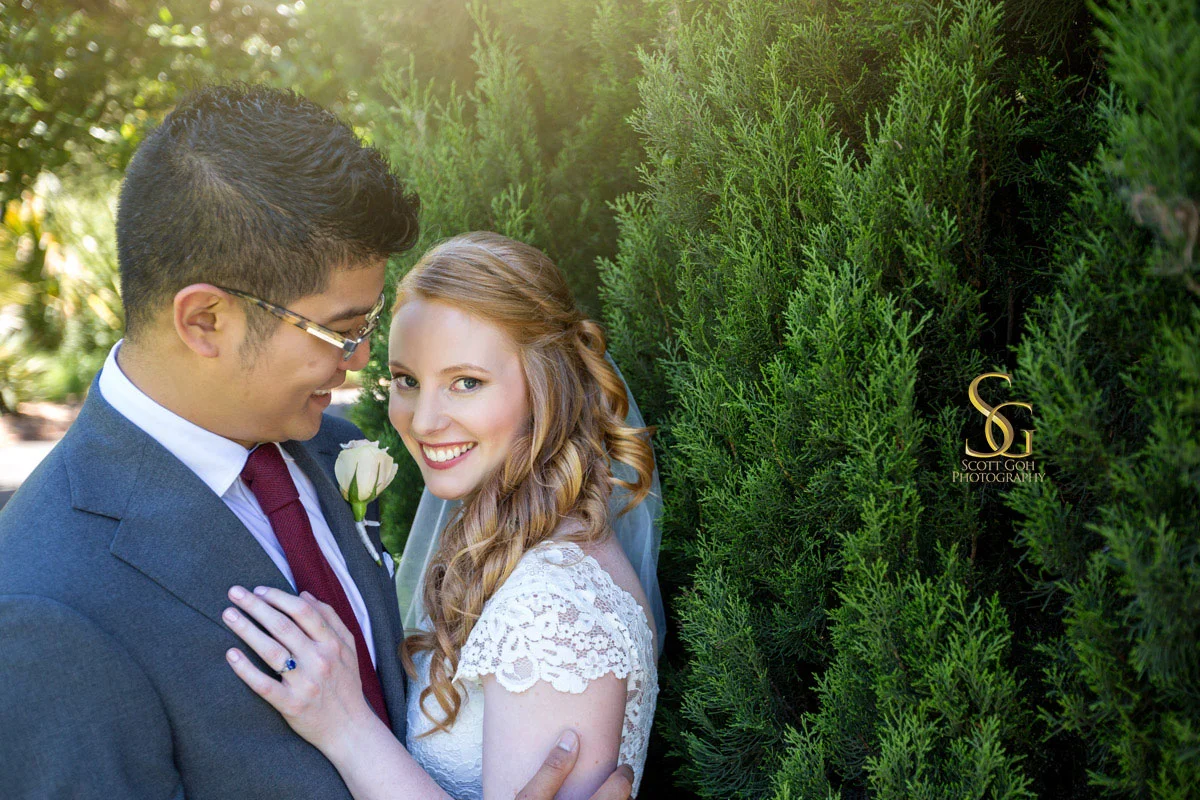 Adelaide botanic garden wedding bride smiling