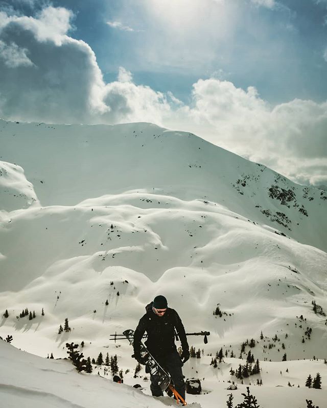 While seeking the freedom of the hills, we often come face to face with ourselves.
&deg;&deg;&deg;&deg;&deg;
#splitboard #splitboarding #duffey #beautifulBC #BC #Canada #nature #travel #outdoors #adventure #outside #mountains #snow #photography #niko