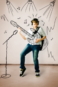 Boy+With+Drawn+Guitar.jpg