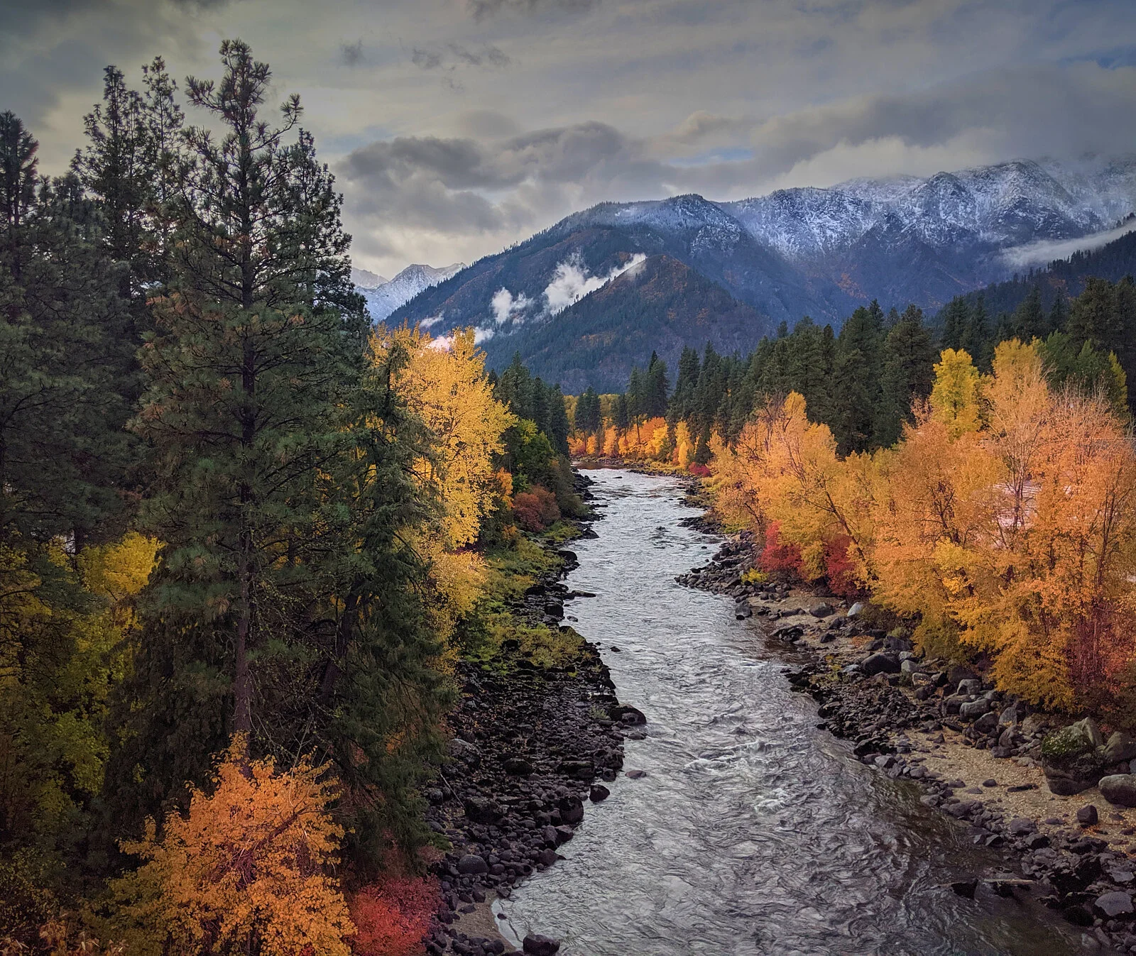 Autumn Wenatchee River