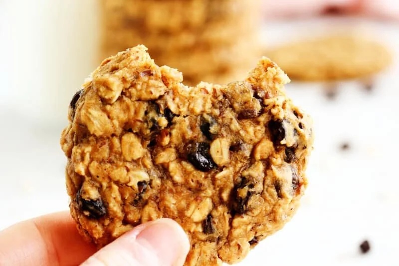 This is a good &amp; easy one...Peanut Butter Oatmeal Cookies&nbsp;
