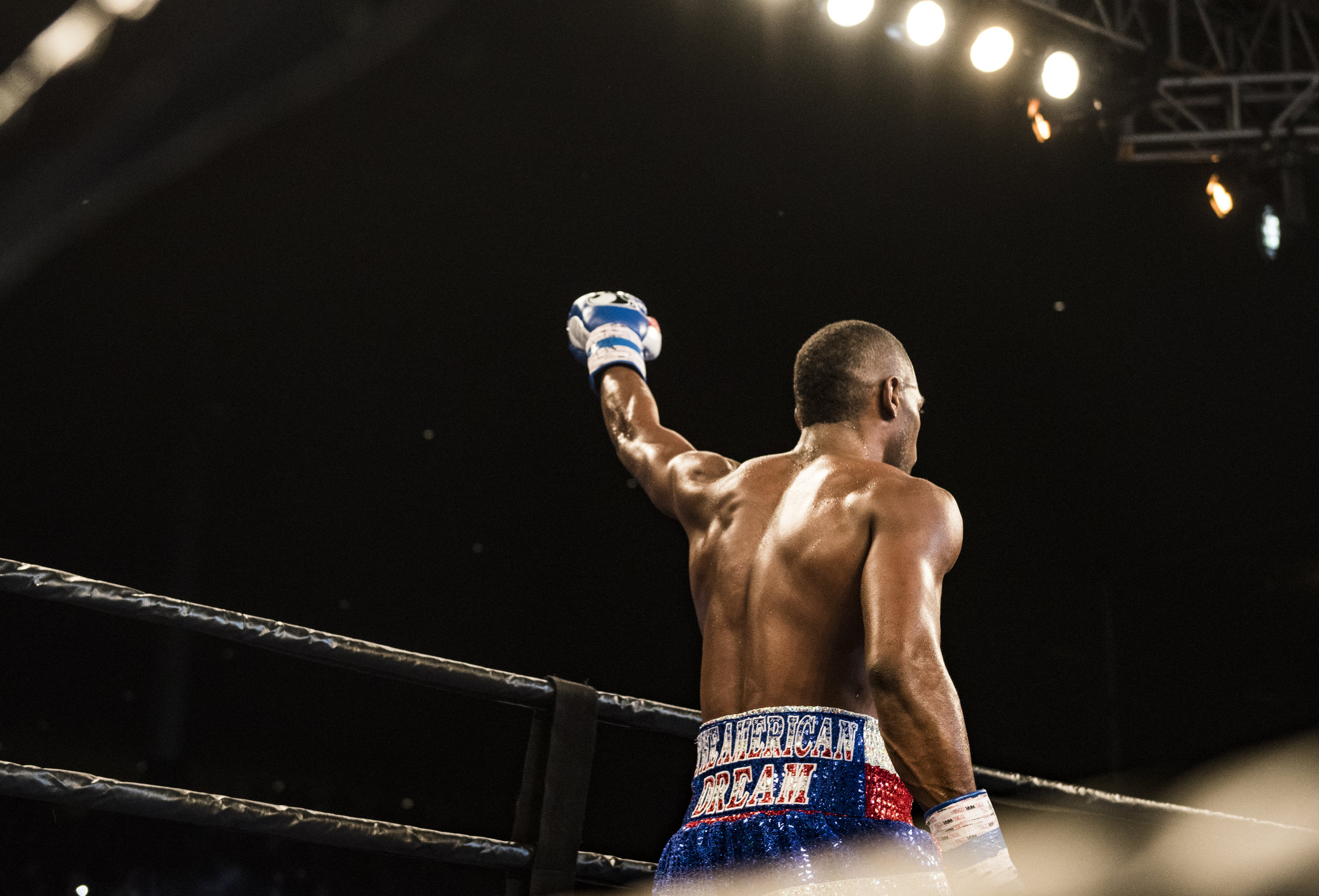  Erislandy "The American Dream" Lara celebrates with knockout win against Yuri Foreman. 