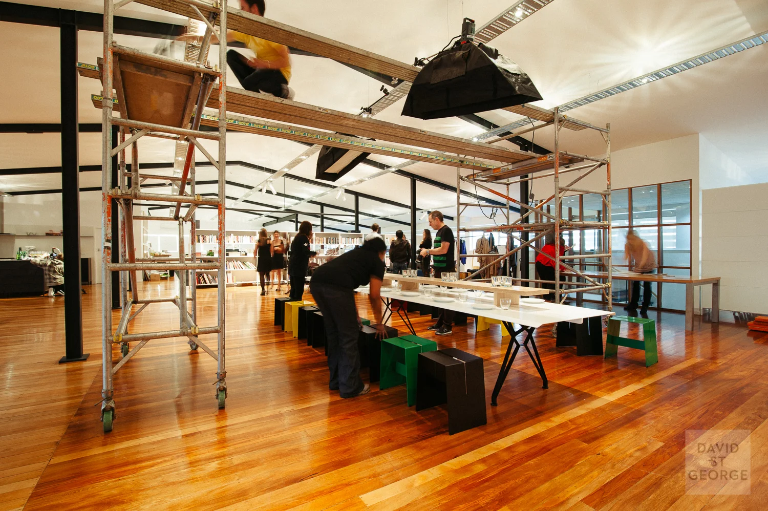 ProductionBTS_w__DAV5715.jpg