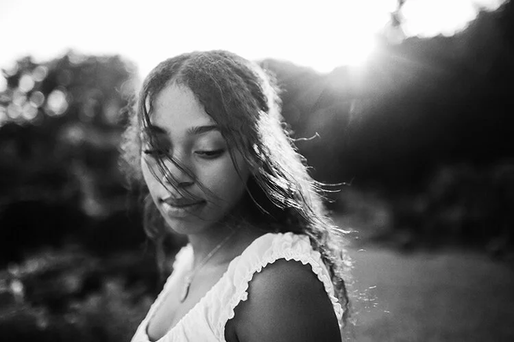 thea62bwweb.jpg