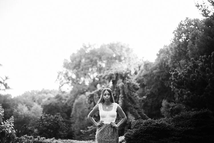 thea43bwweb.jpg