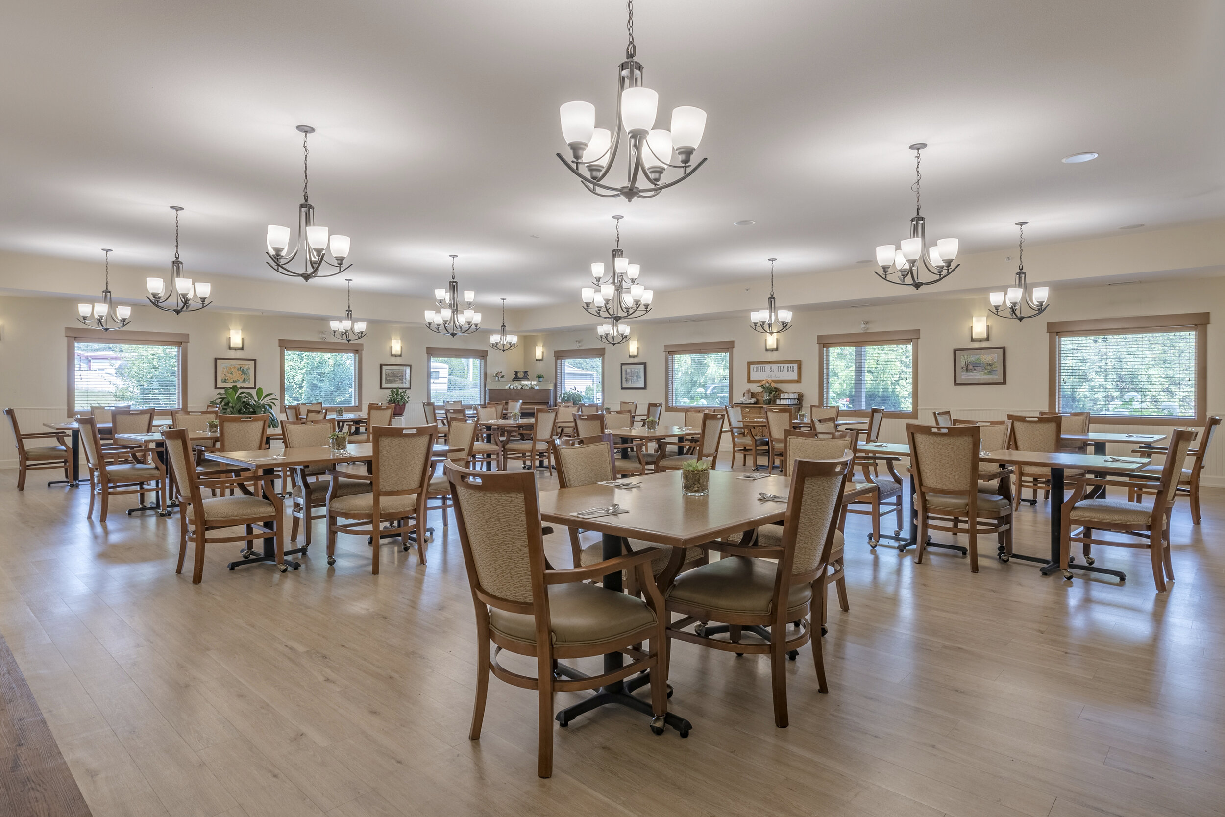 Dining area.jpg