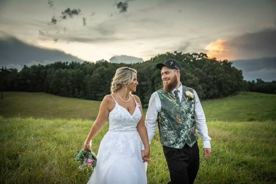 The Hunt is Over: Outdoor Summer Wedding near Concord, NC