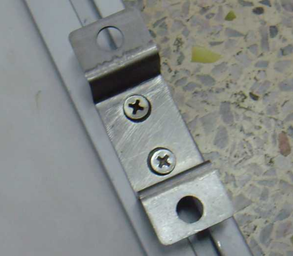  #2 Tighten one bracket to sliders with screws