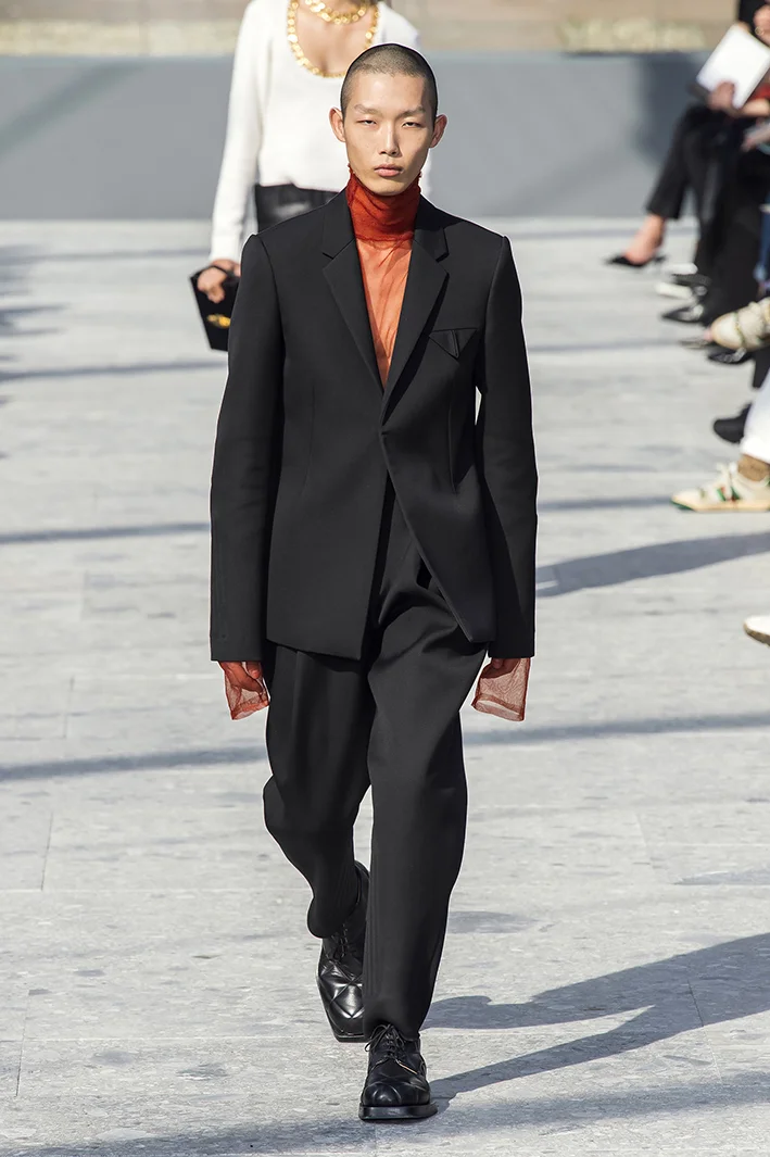 bottega-veneta-rf19-0104.jpg