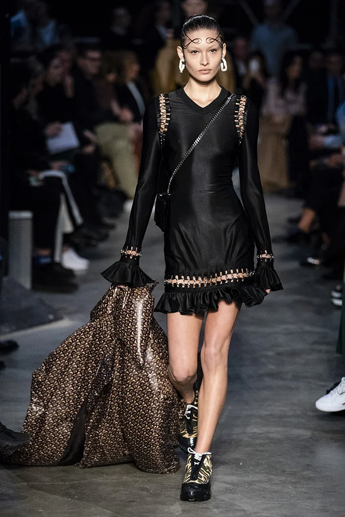 burberry-rf19-0122.jpg