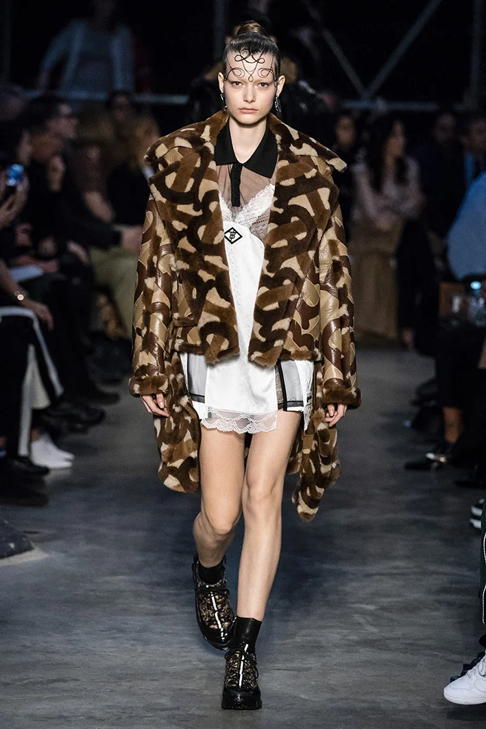 burberry-rf19-0462.jpg
