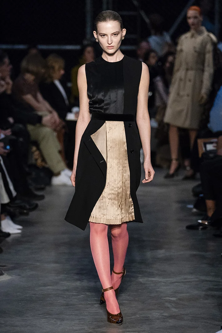 burberry-rf19-0556.jpg