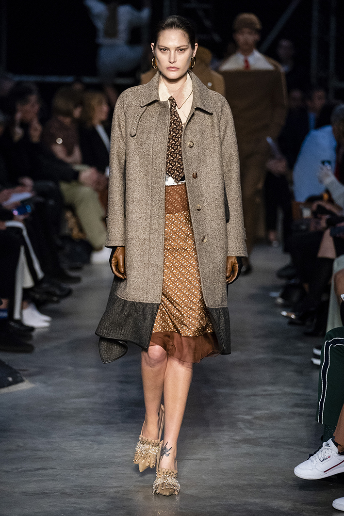 burberry-rf19-0718.jpg