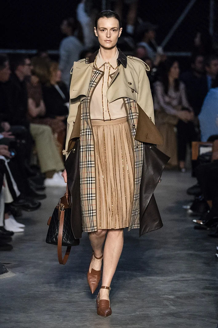 burberry-rf19-0911.jpg