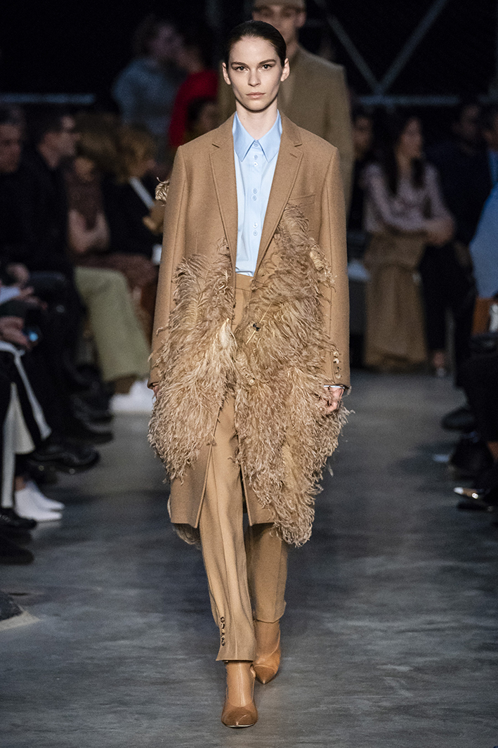 burberry-rf19-0985.jpg