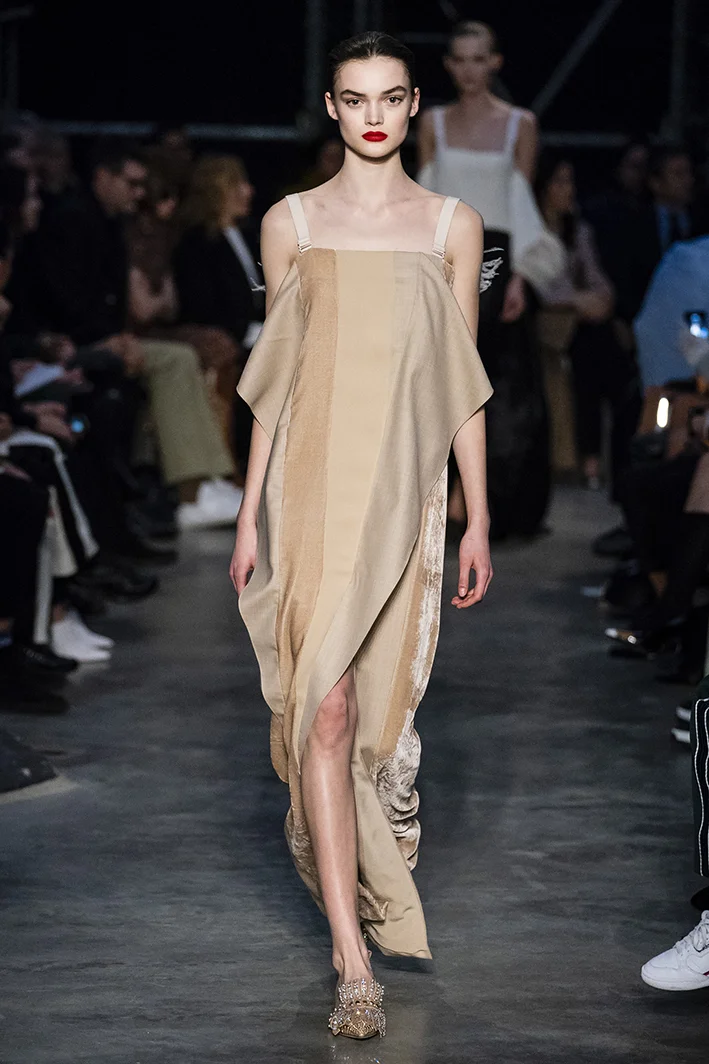 burberry-rf19-1008.jpg